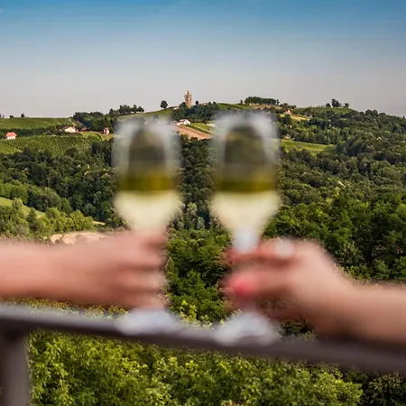 Vakantiehuis Wellness Pocitniska Hisa Manja