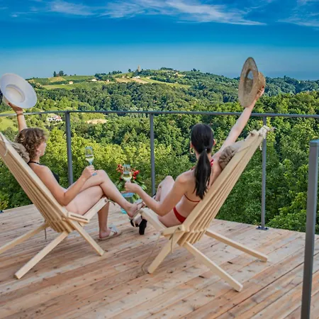 Wellness Pocitniska Hisa Manja Дом отдыха